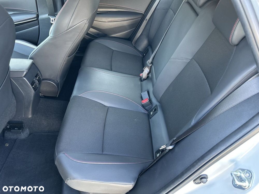 Toyota Corolla - 17