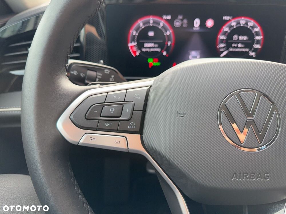 Volkswagen Passat Variant 1.5 TSI ACT mHEV Business DSG - 16