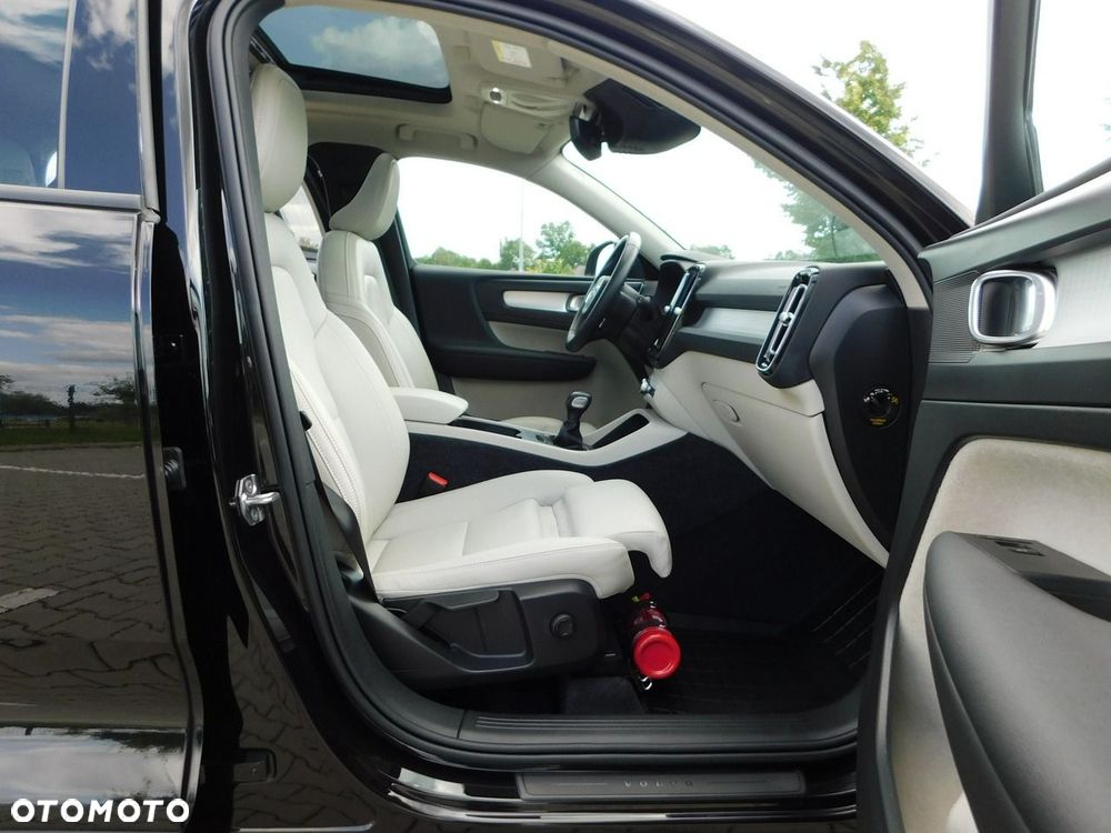 Volvo XC 40 D3 Momentum Pro - 9