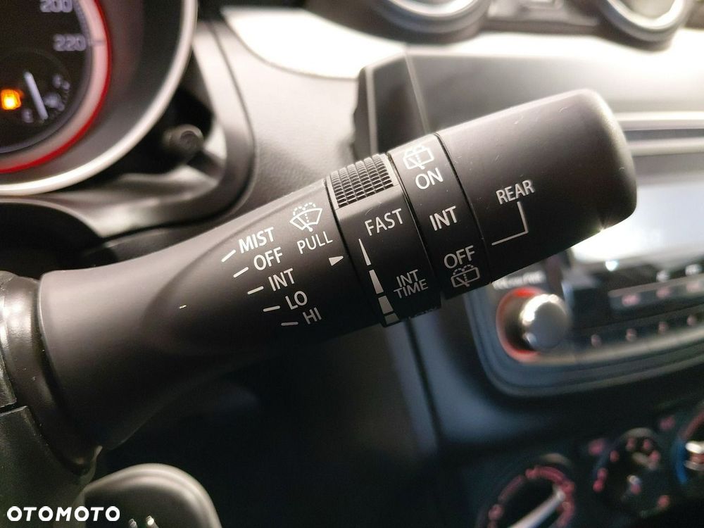 Suzuki Swift 1.2 Dualjet SHVS Premium - 23