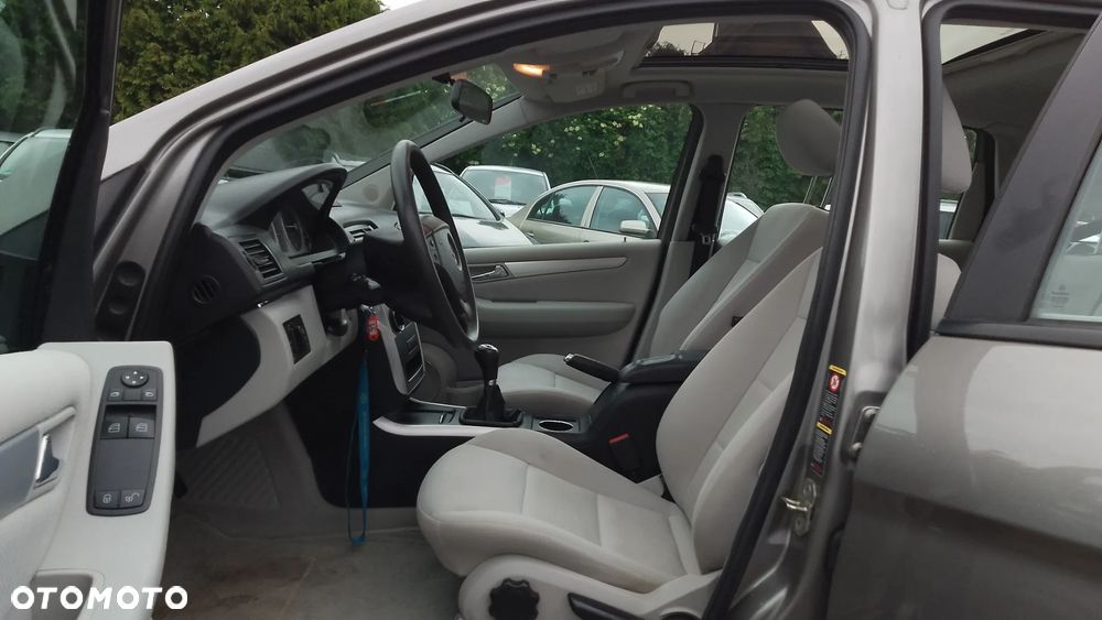 Mercedes-Benz Klasa B 180 CDI Special Edition - 12