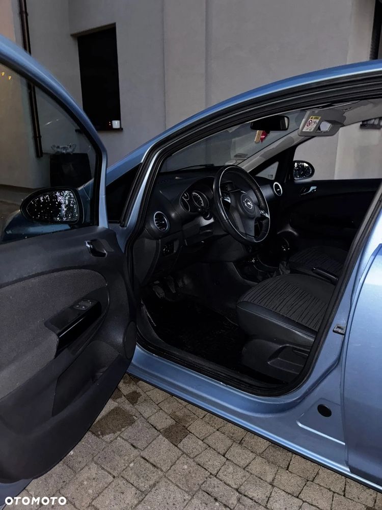 Opel Corsa - 6