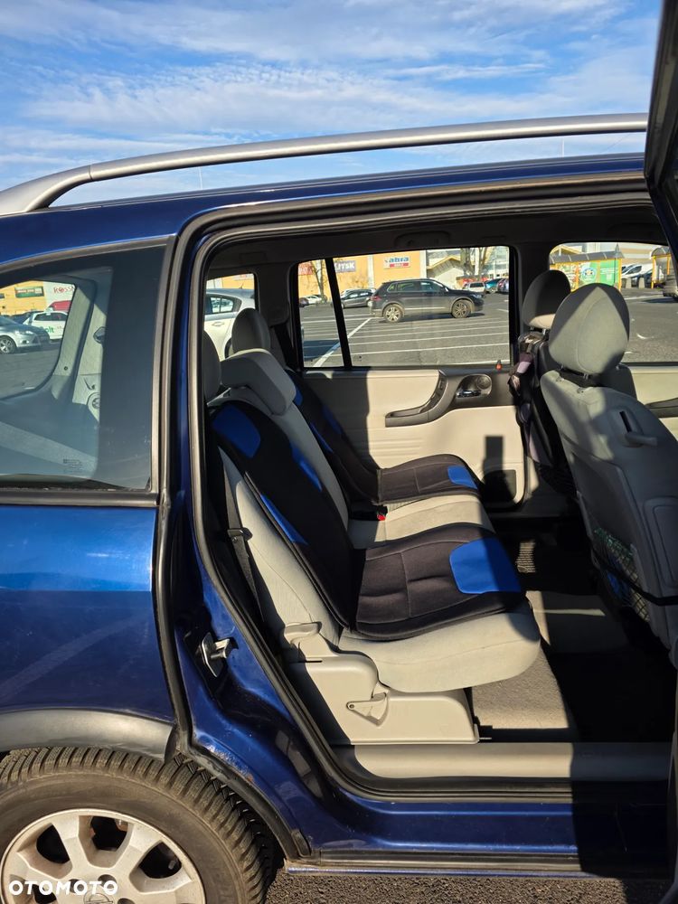 Opel Zafira 1.8 Njoy - 4