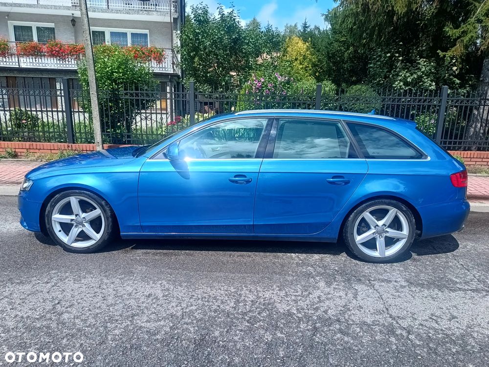 Audi A4 Avant - 12