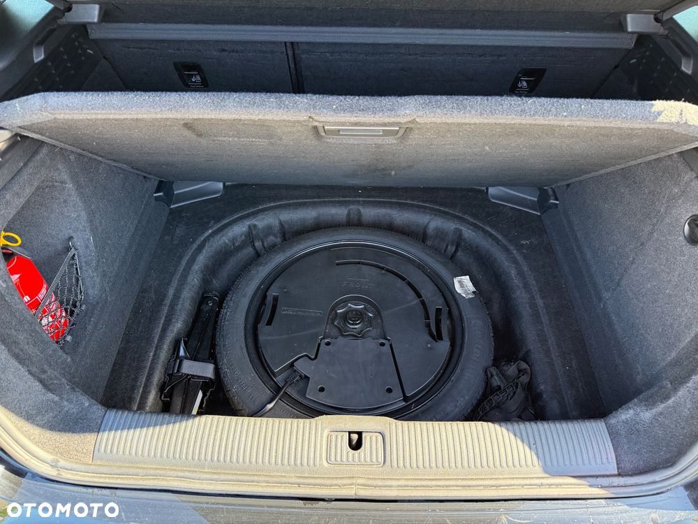 Audi A3 Sportback 2.0 TDI S line Sportpaket - 9