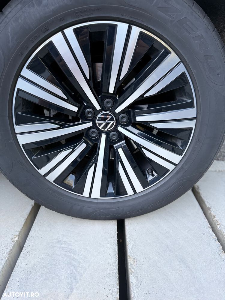 Volkswagen Touareg V6 TDI 4MOTION Elegance - 7