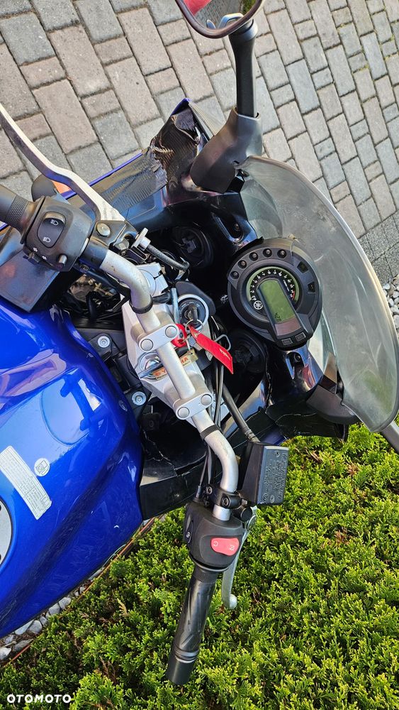 Yamaha FZ6 - 19