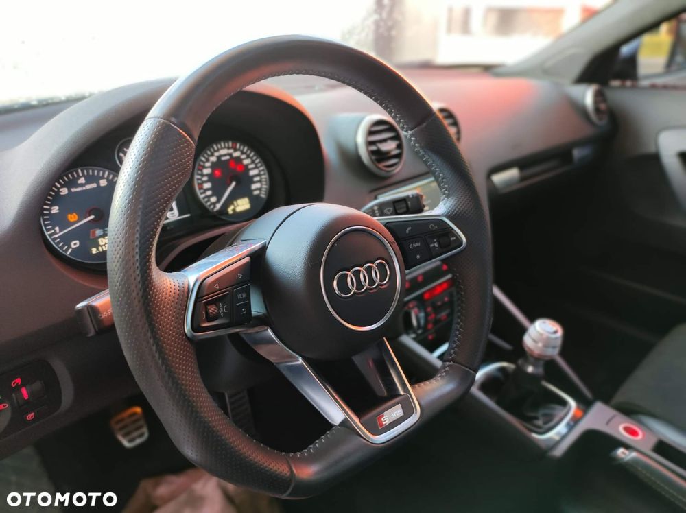 Audi S3 Sportback Standard - 10