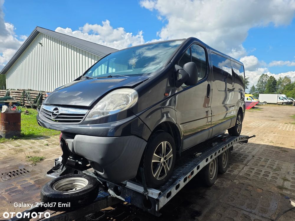 Opel Vivaro - 1