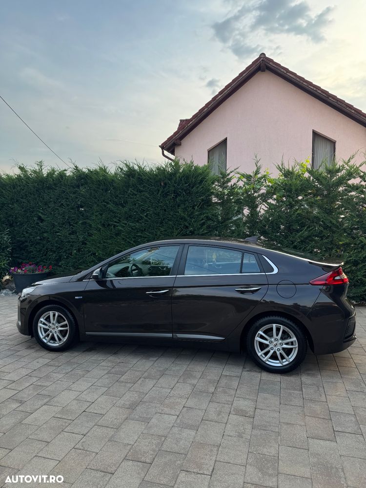Hyundai IONIQ - 5