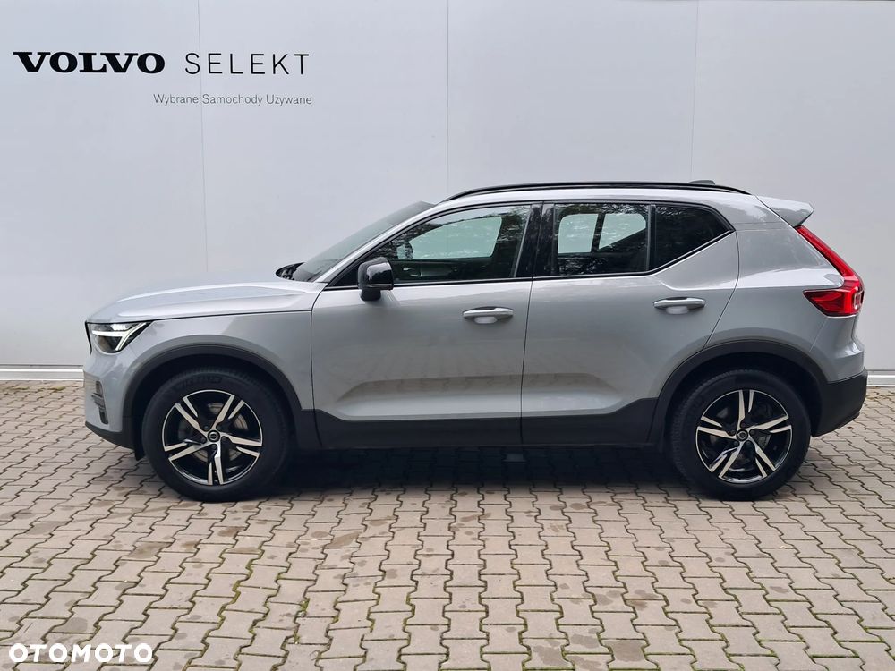 Volvo XC 40 B3 Plus Dark - 11
