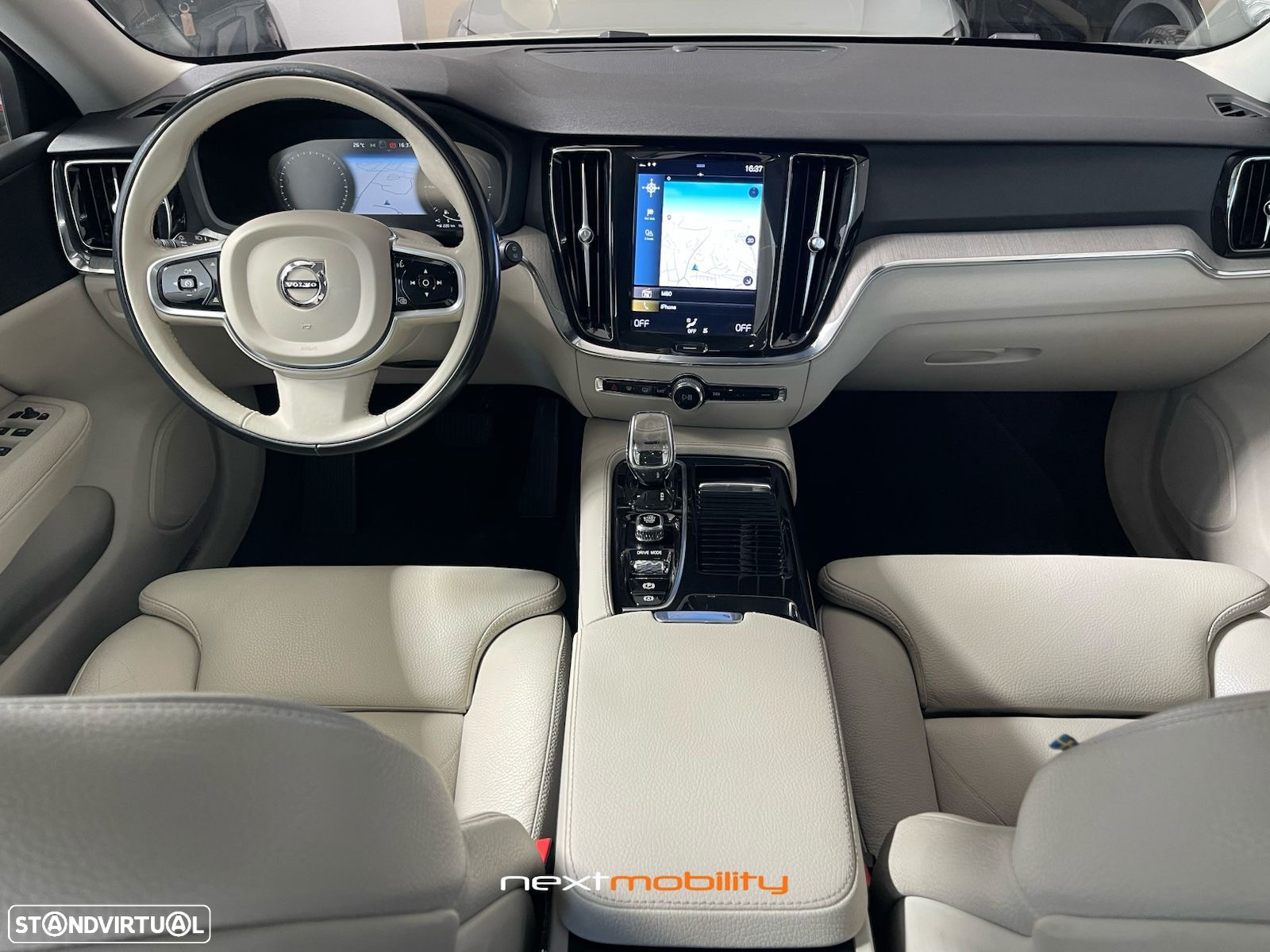 Volvo V60 2.0 T8 AWD TE Inscription - 11
