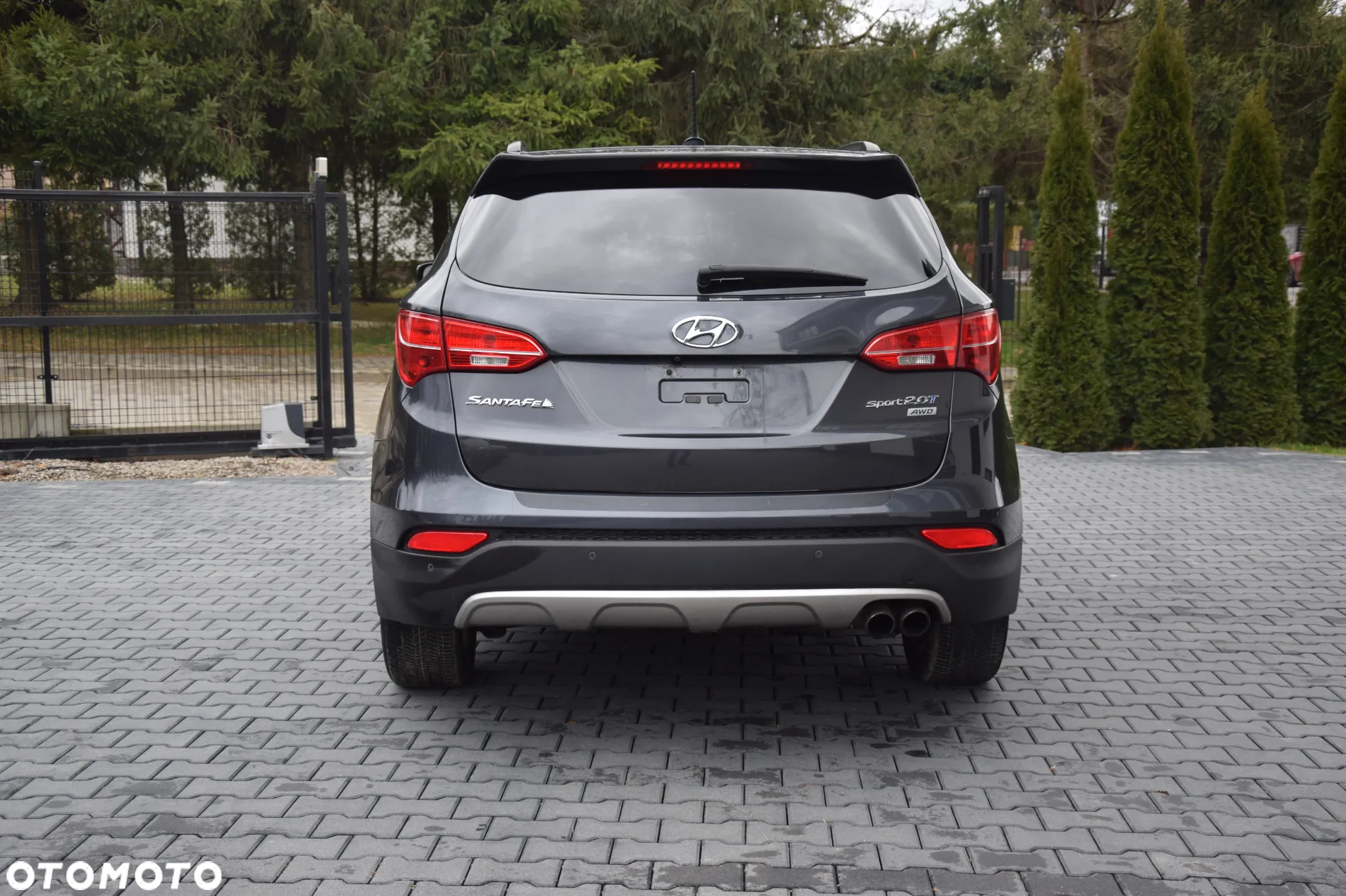 Hyundai Santa Fe 2.0 T Sport Utility - 12