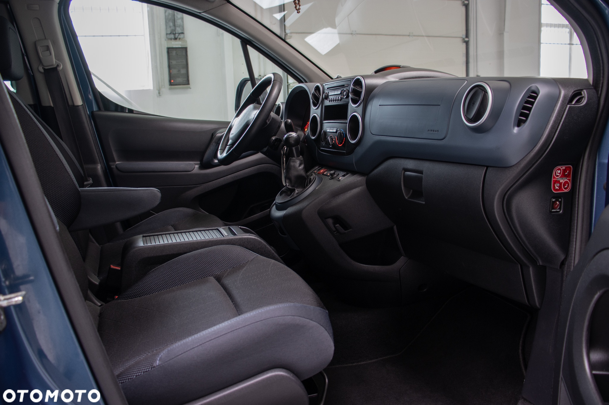 Peugeot Partner - 13