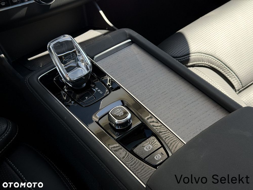 Volvo XC 90 - 28