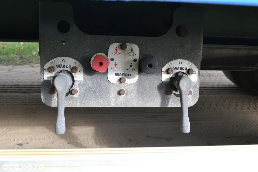 Schwarzmuller PLATFORMA 2011 r. NOWE OPONY REGULOWA DŁUGOŚĆ DYSZLA - 10