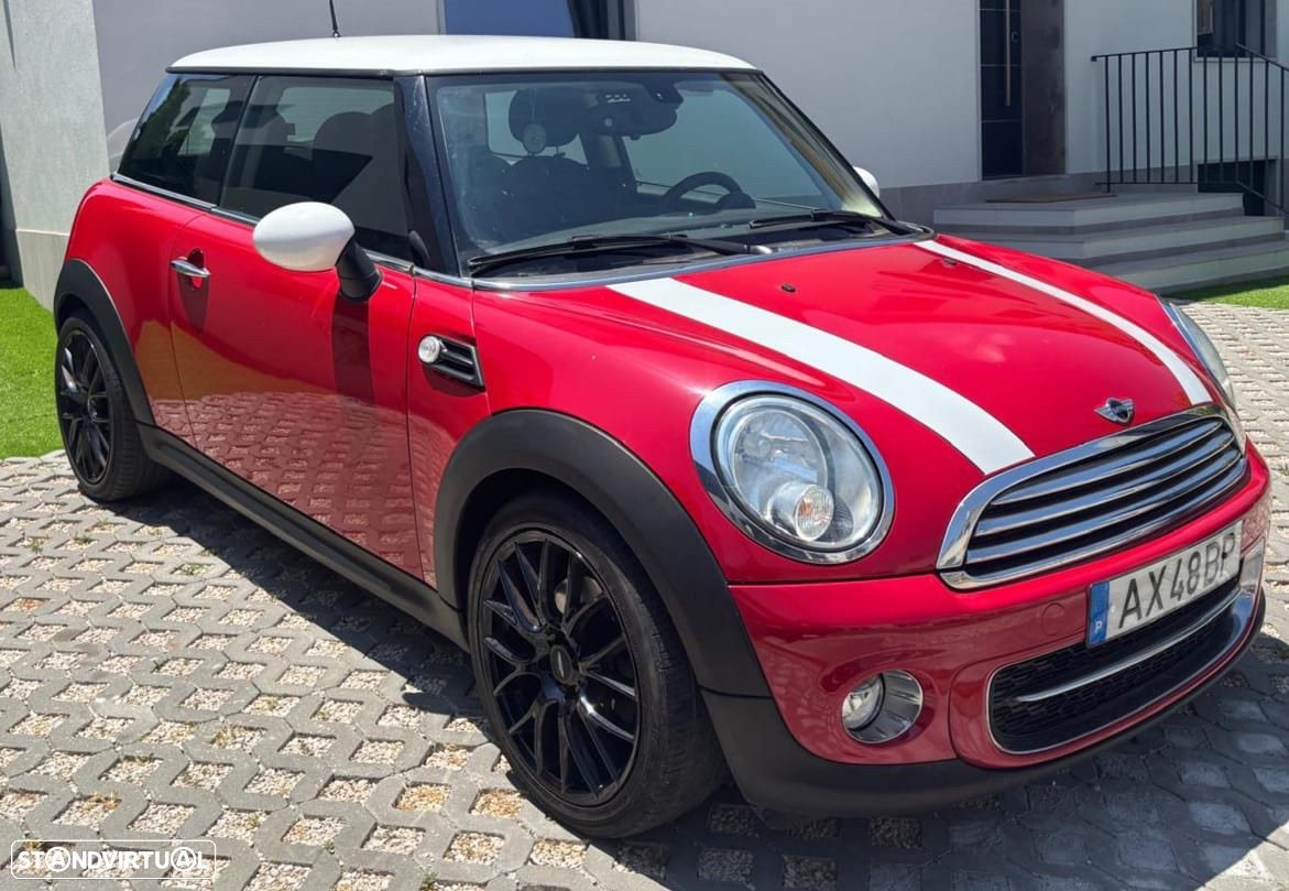 MINI 3 Portas Cooper D - 9