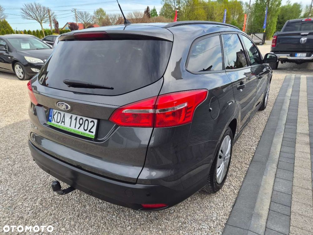 Ford Focus - 10