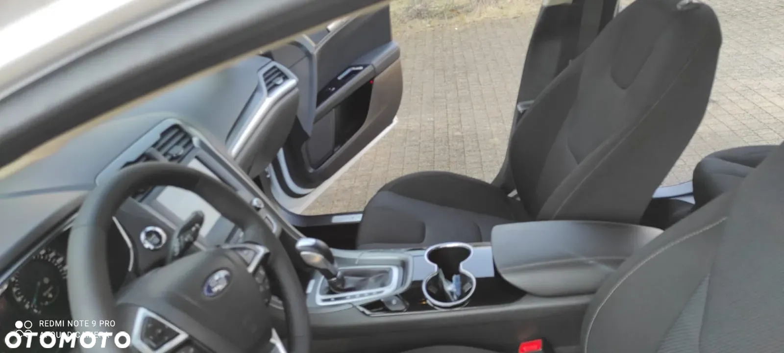 Ford Mondeo 2.0 TDCi Titanium PowerShift - 9