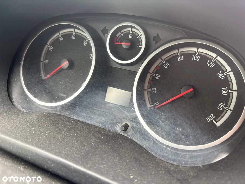 LICZNIK / ZEGARY OPEL CORSA D 2008R. - 1