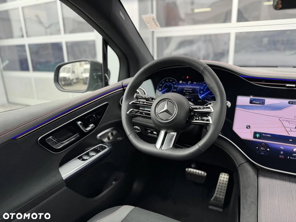 Mercedes-Benz EQE - 14