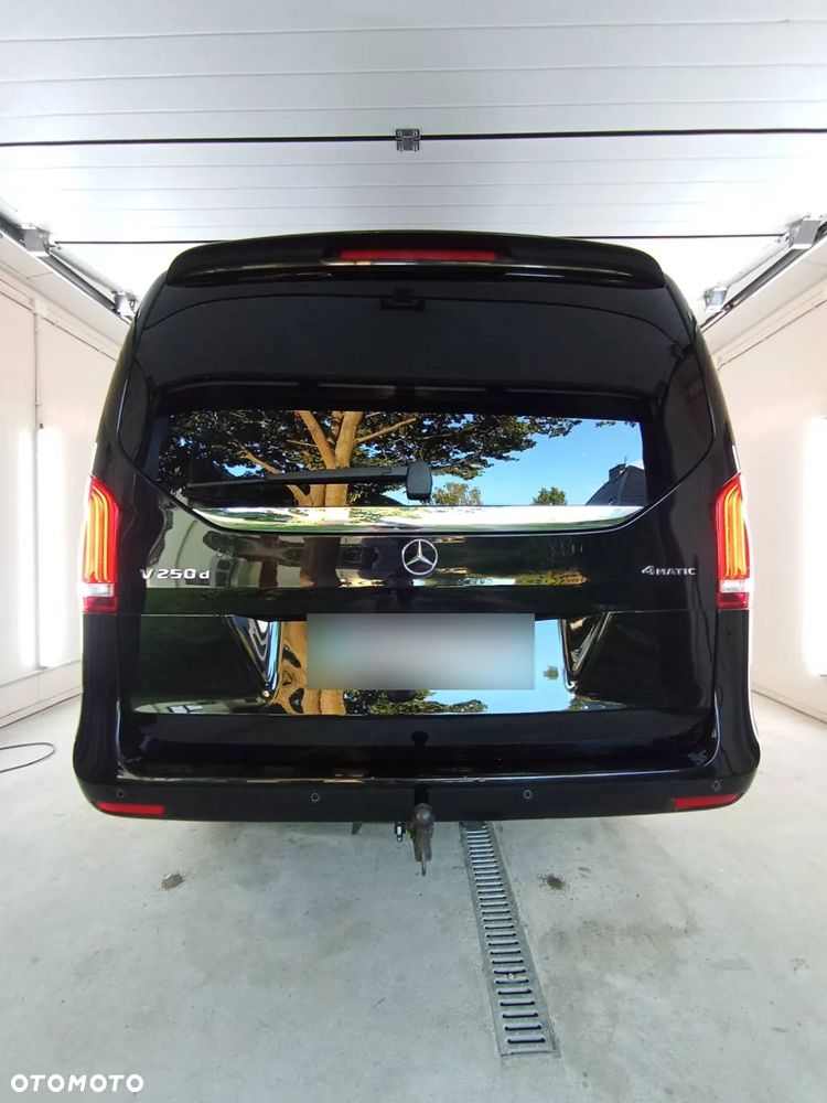 Mercedes-Benz Klasa V 250 d 4-Matic Exclusive 7G-Tronic - 14