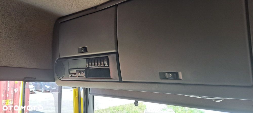 DAF FTR XF105 - 12