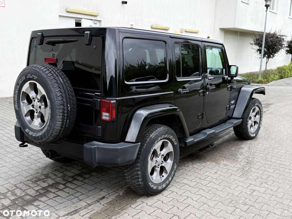 Jeep Wrangler 3.6 Unlim Sahara - 4