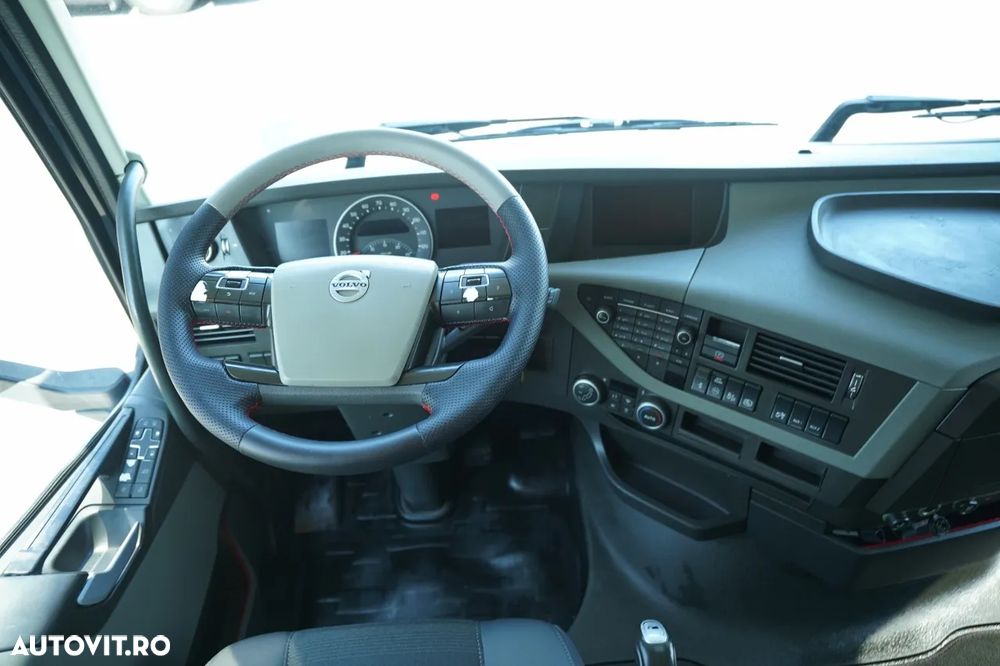 Volvo VOLVO FH 500 / I-SHIFT / EURO 6 - 28