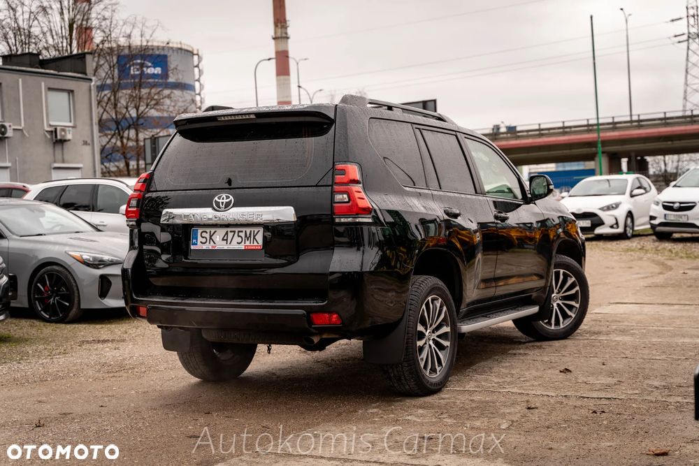 Toyota Land Cruiser LC 2.8 D-4D Premium - 8