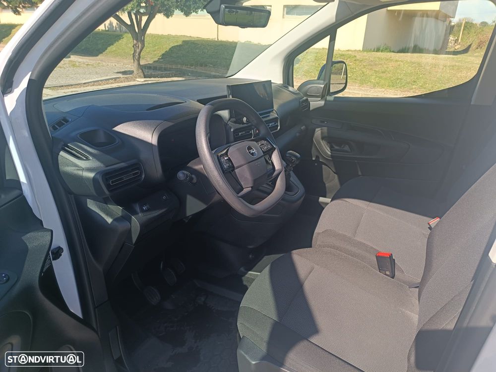 Opel Combo Cargo Diesel - 9