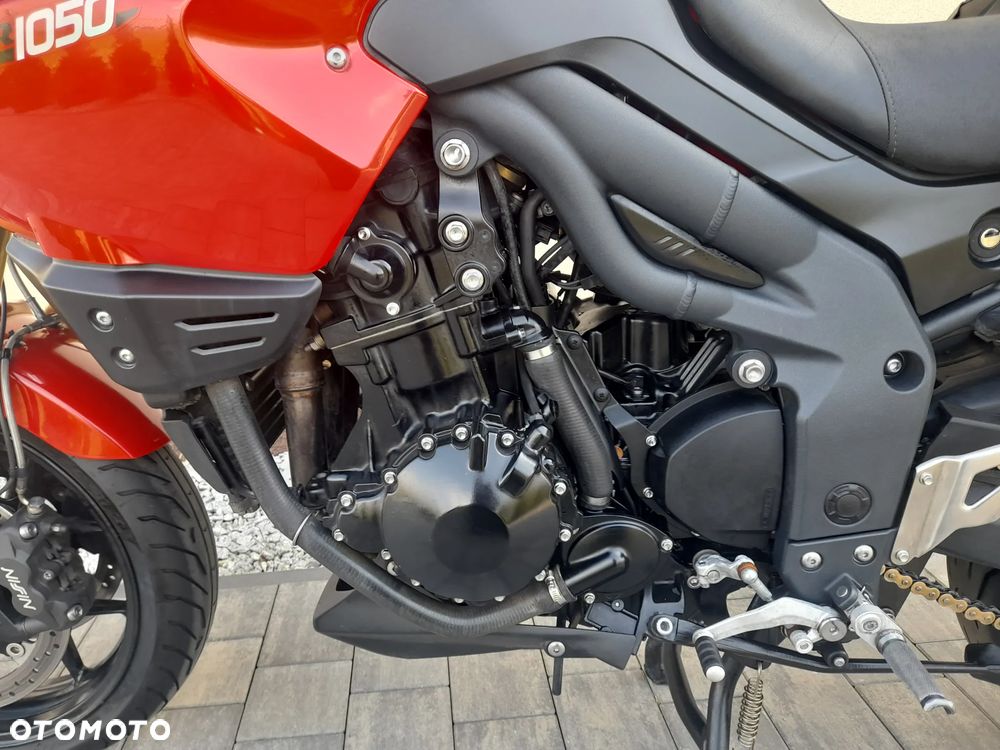 Triumph Tiger - 28