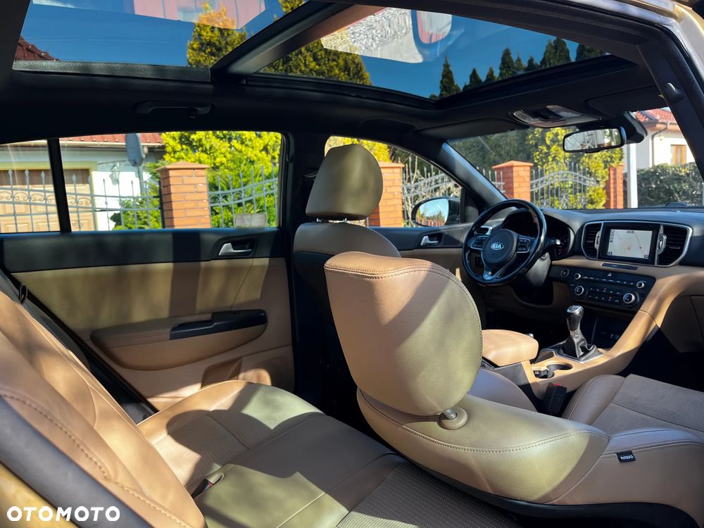 Kia Sportage 1.6 T-GDI Business Line 2WD - 1