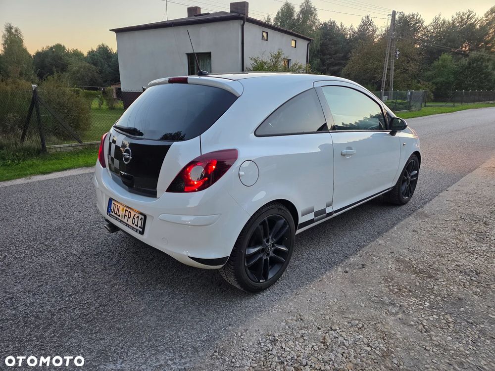 Opel Corsa 1.4 16V Color Race - 2