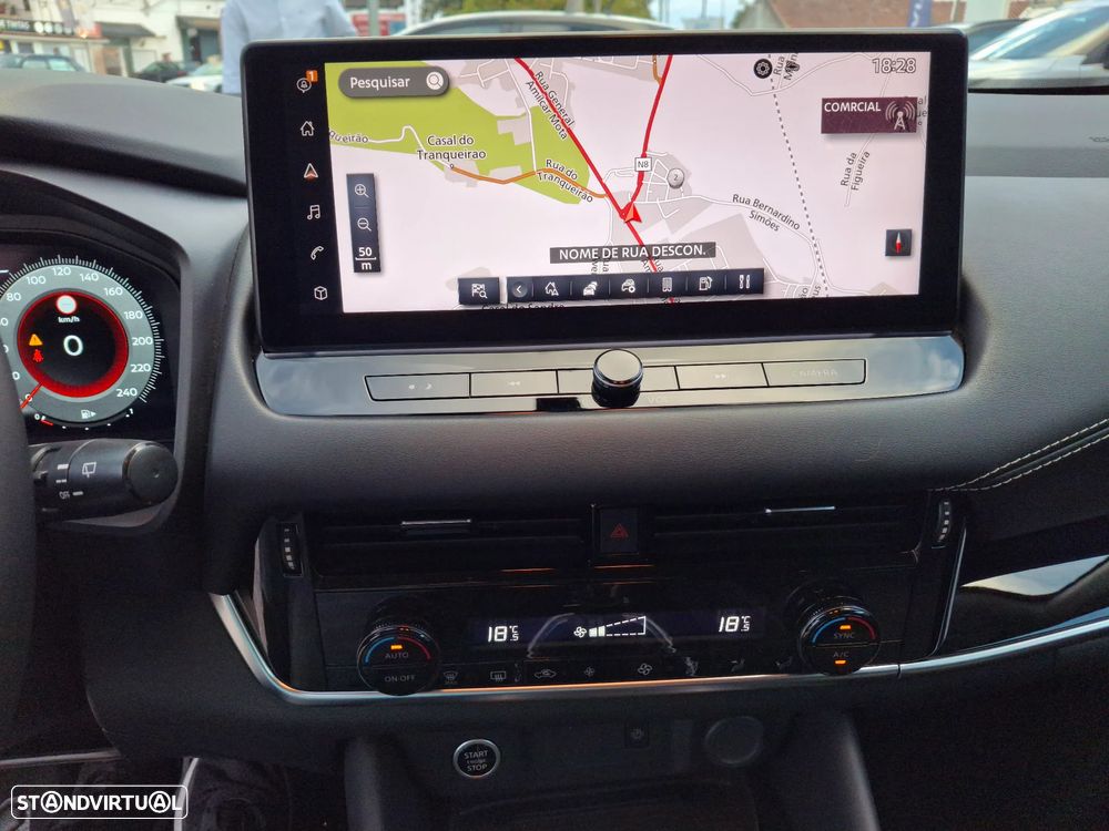 Nissan Qashqai 1.3 DIG-T N-Connecta LED+TT+SKY - 21