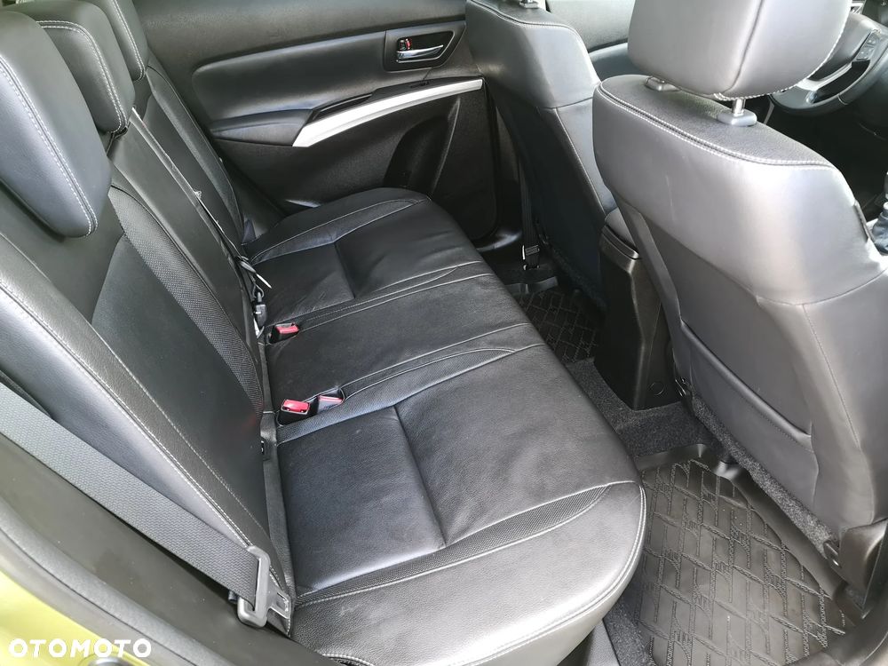 Suzuki SX4 S-Cross 1.6 DDiS Premium Plus - 34