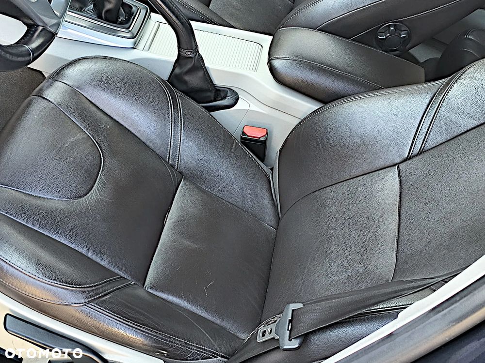 Volvo V40 D2 Kinetic - 35