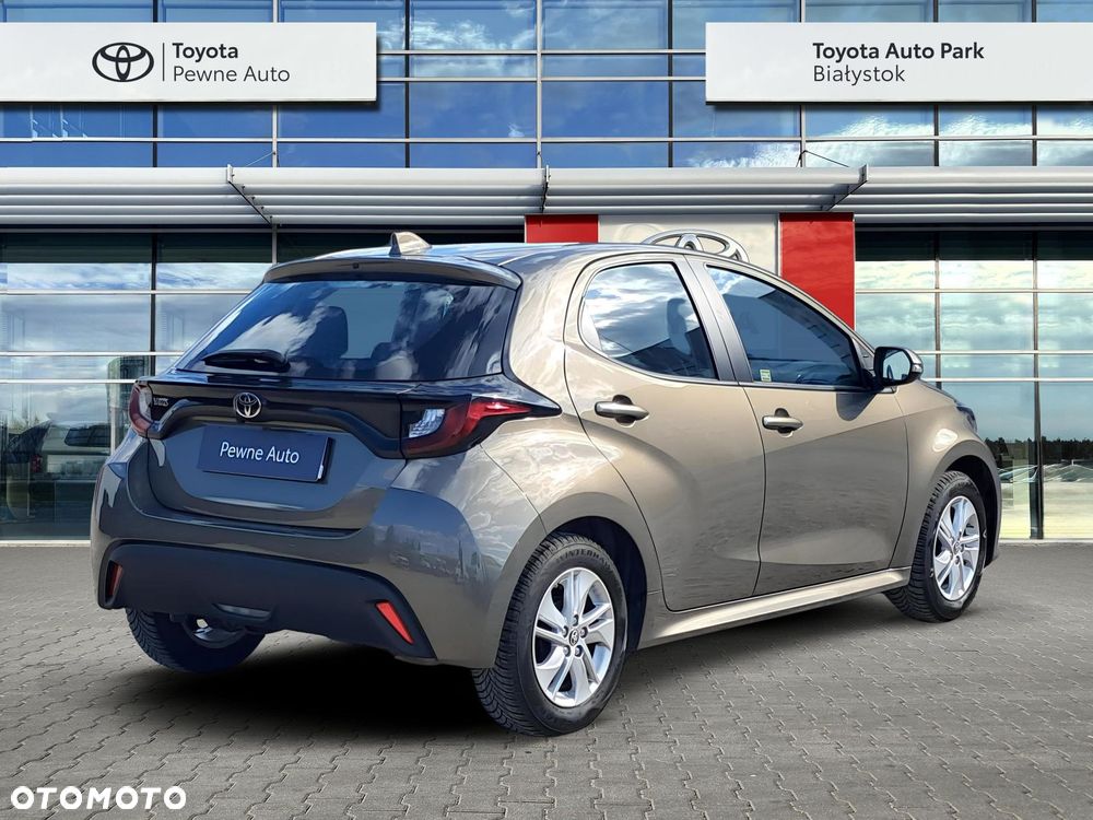Toyota Yaris 1.5 Comfort - 6