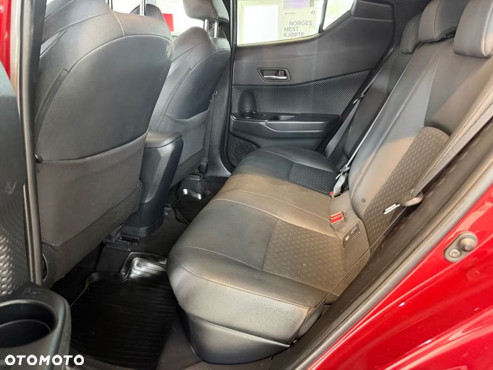 Toyota C-HR Lounge - 20
