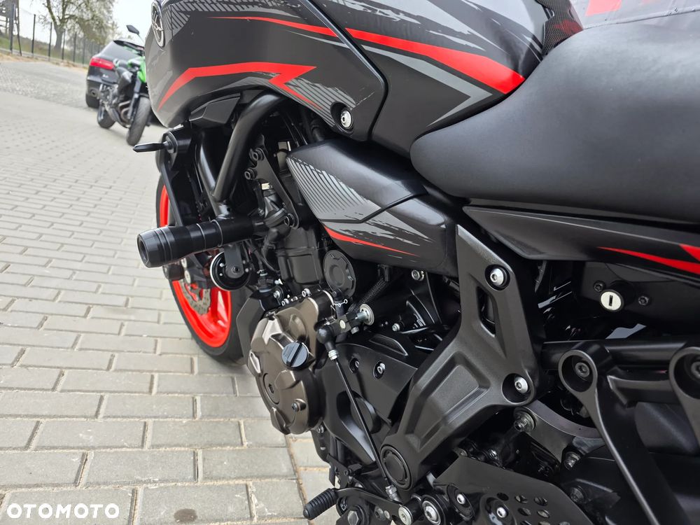 Yamaha MT - 20