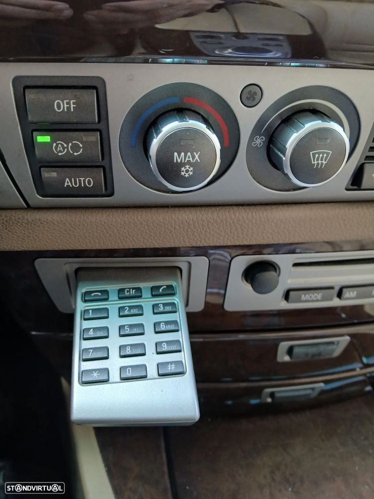 BMW 730 i - 13