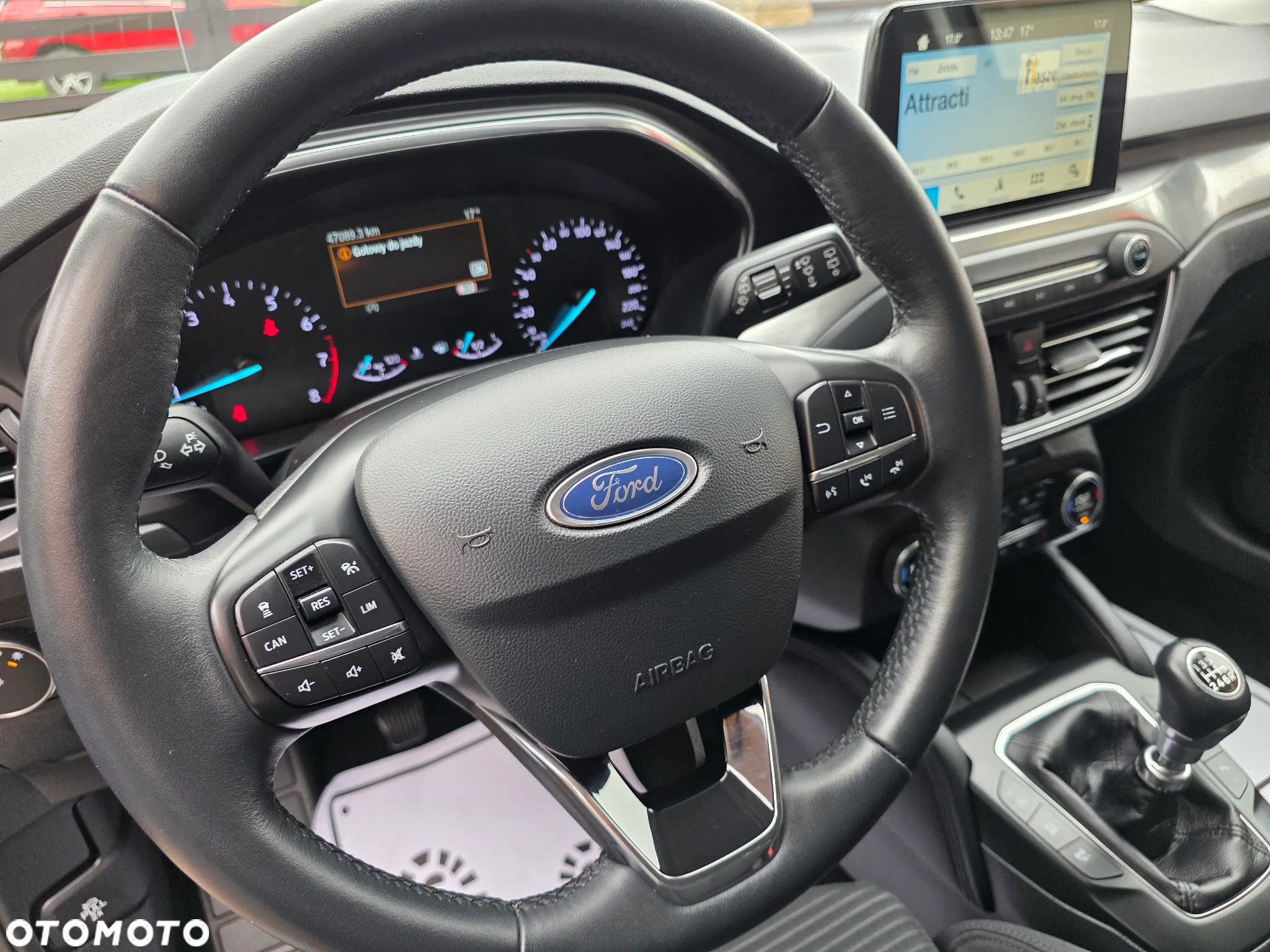 Ford Focus - 37