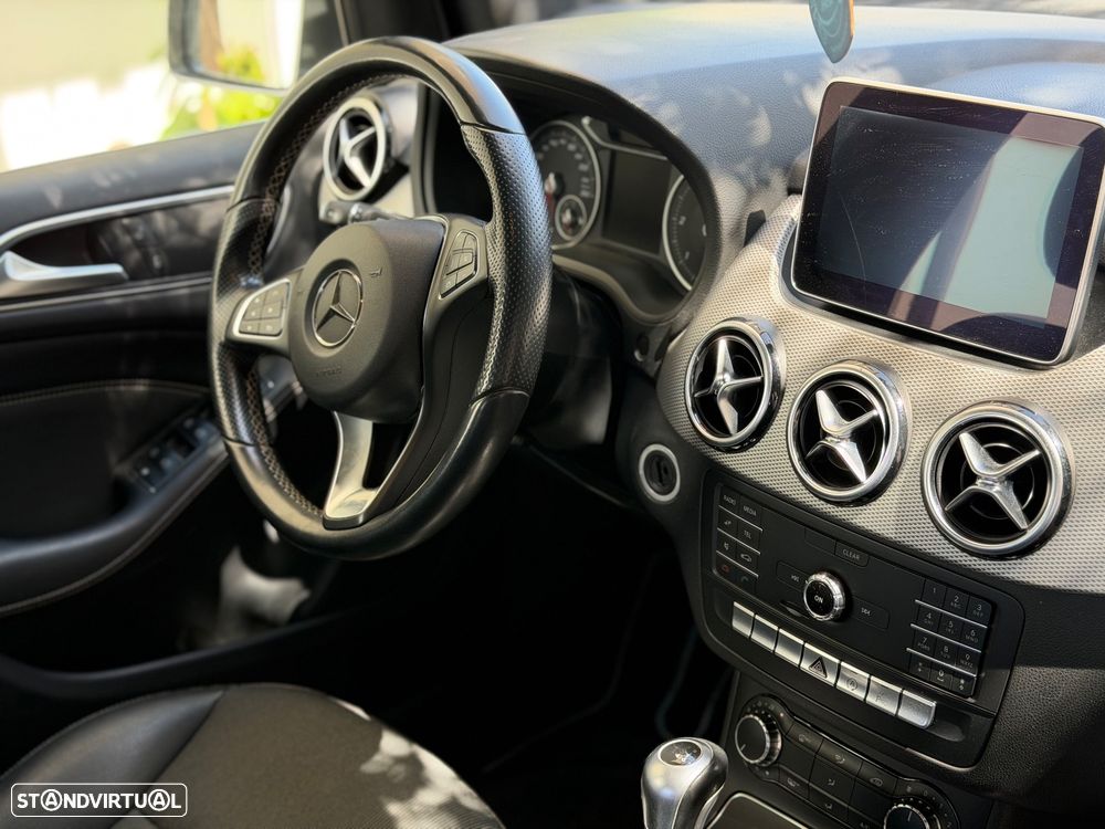Mercedes-Benz B 180 CDI Urban - 15