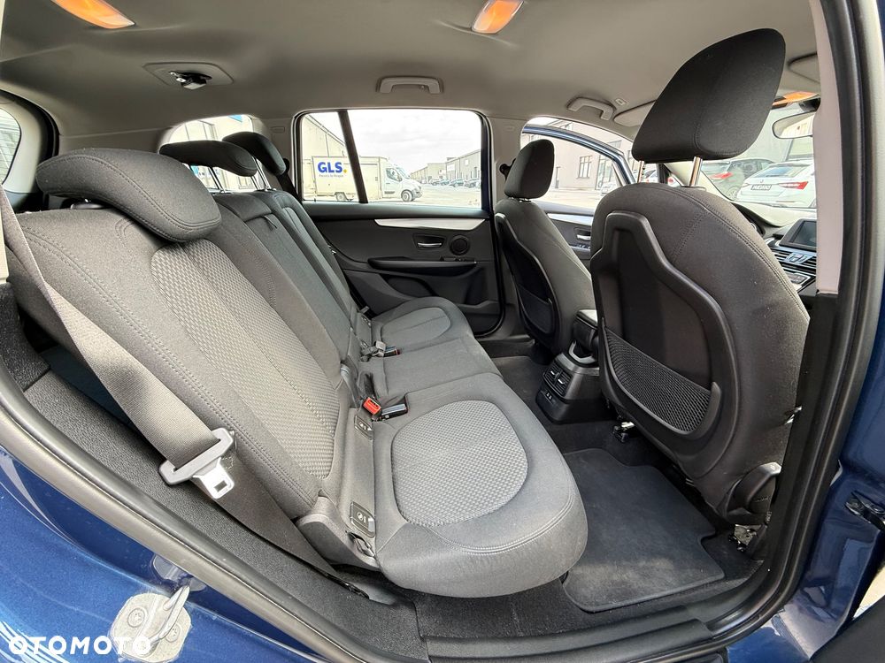 BMW Seria 2 216d Advantage - 21