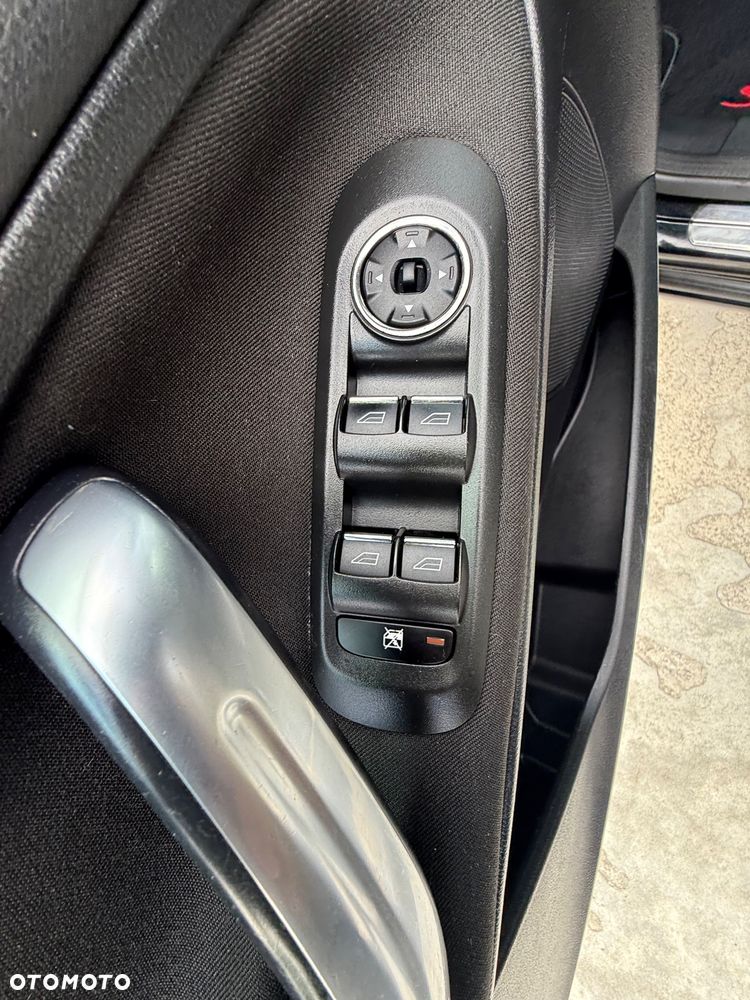 Ford S-Max 2.0 Viva Titanium - 22