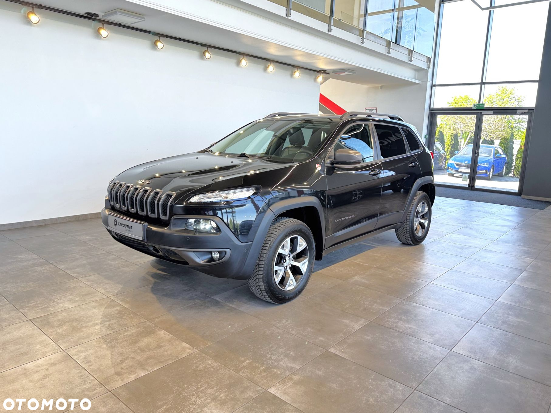 Jeep Cherokee - 5