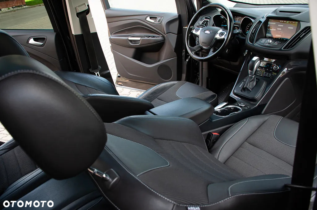 Ford Kuga 2.0 TDCi 4WD Titanium Plus - 31