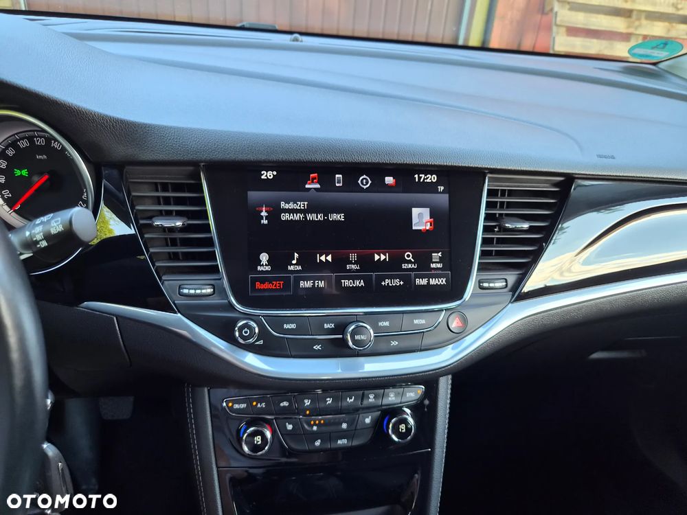 Opel Astra 1.4 Turbo Innovation - 18