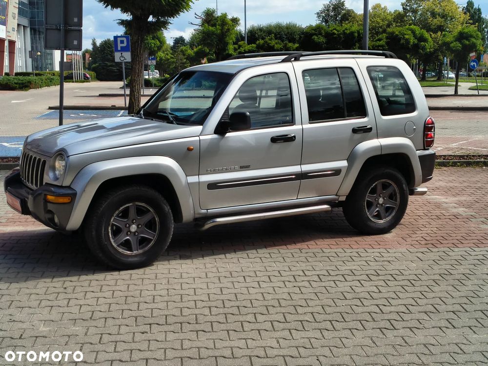 Jeep Cherokee - 6