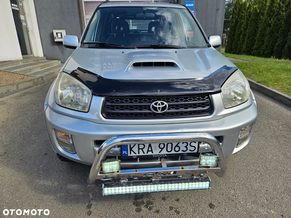 Toyota RAV4 D-4D 4x4 Sol - 4